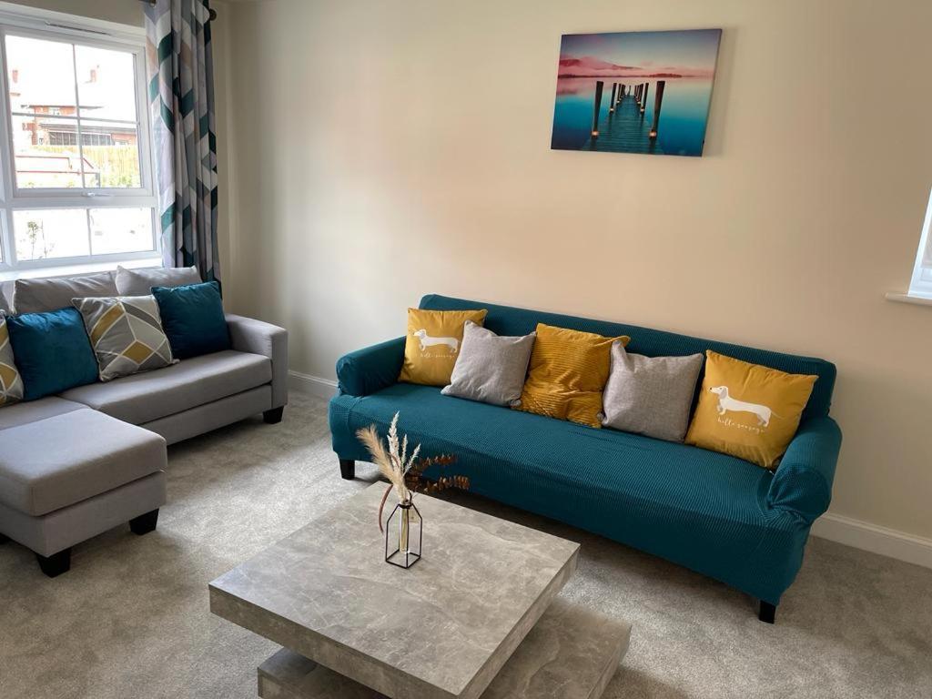 Stunning 3-Bed Risa House In Beeston Nottingham Villa Kültér fotó
