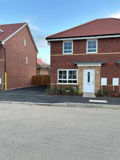 Stunning 3-Bed Risa House In Beeston Nottingham Villa Kültér fotó