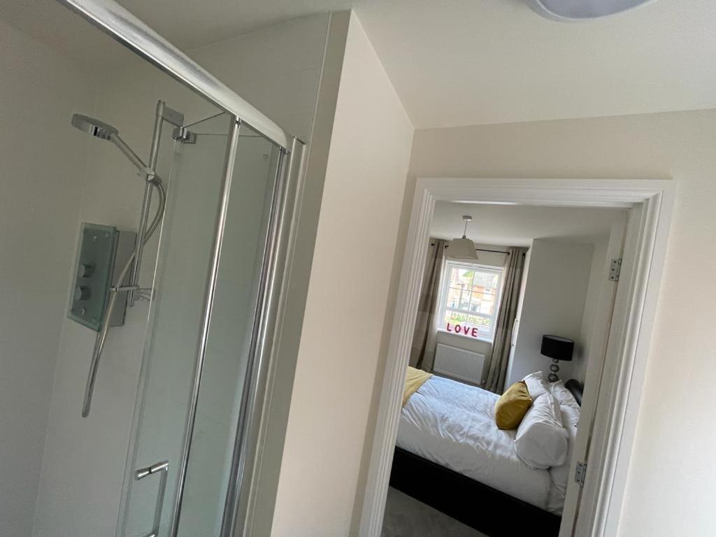 Stunning 3-Bed Risa House In Beeston Nottingham Villa Kültér fotó
